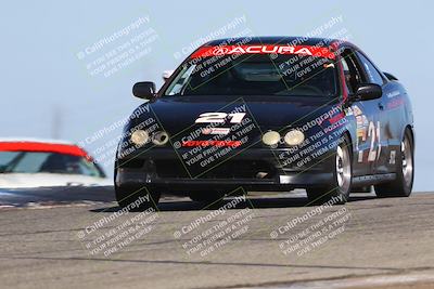 media/Oct-26-2025-CalClub SCCA (Sun) [[8ce1e69566]]/Group 2/Grapevine/